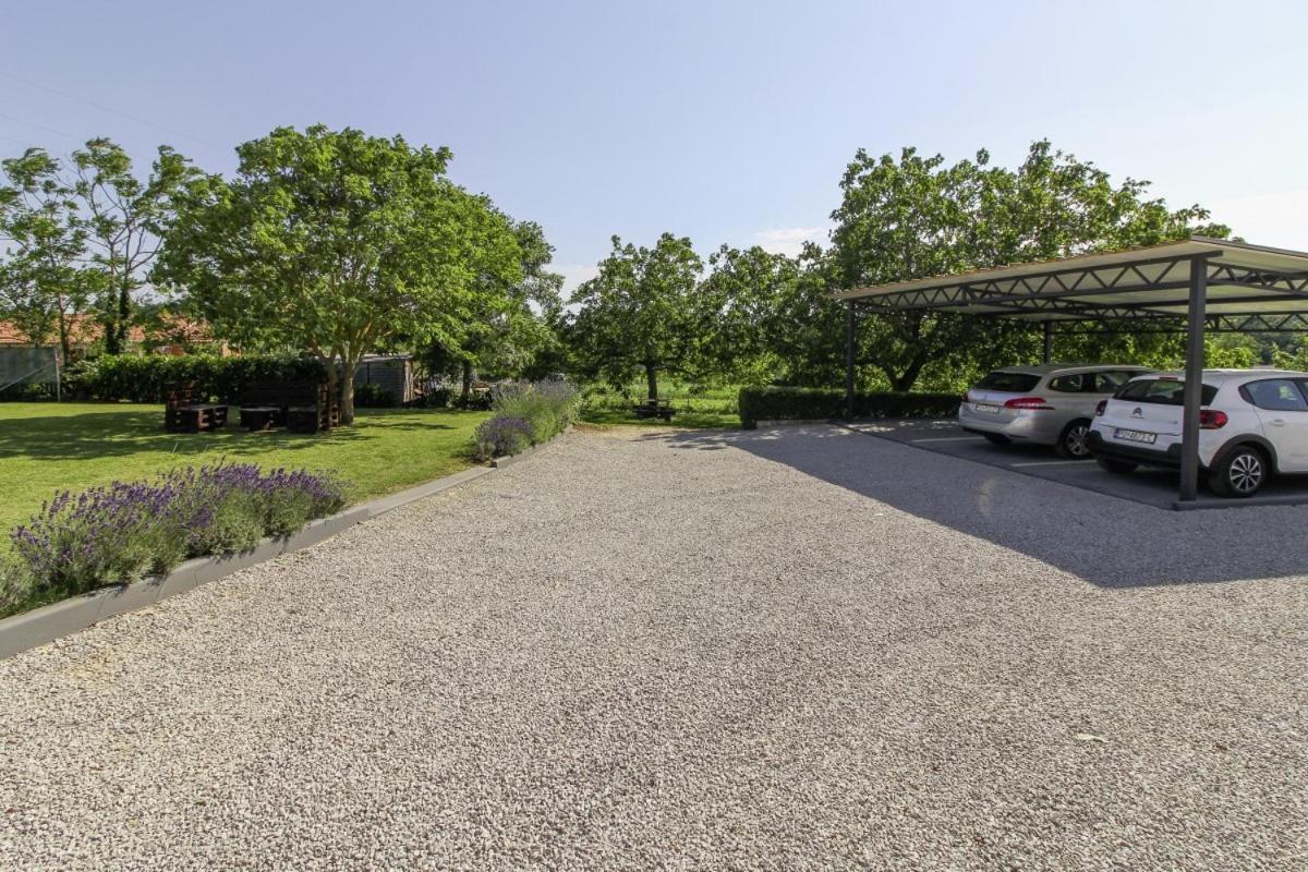 Linda In Lovrinici Villa Pazin Exterior photo